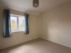 Bedroom- click for photo gallery